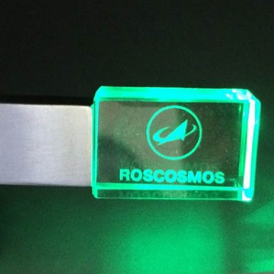 Флешка светящаяся с объемным 3D логотипом 